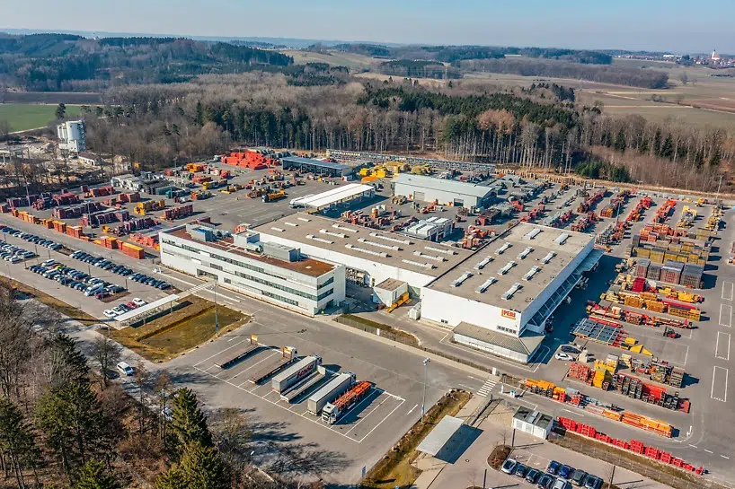 Storage entrances, new large warehouse